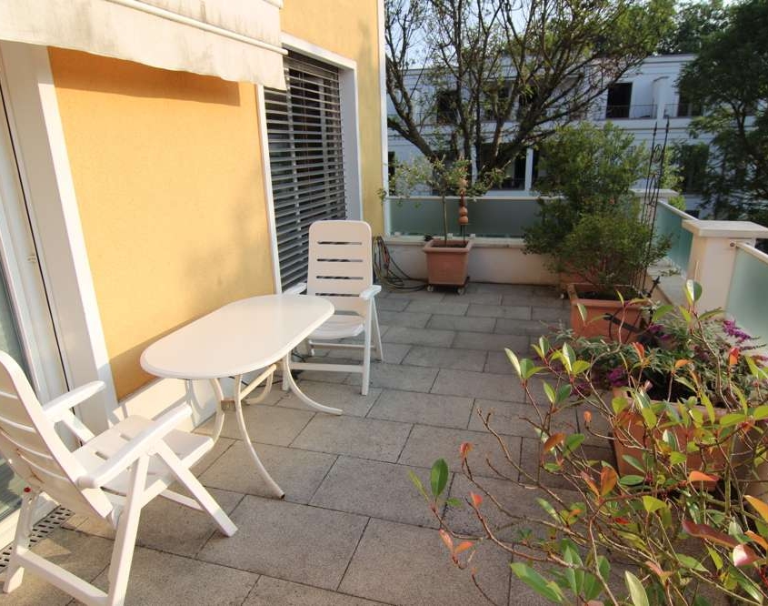 Terrasse 1