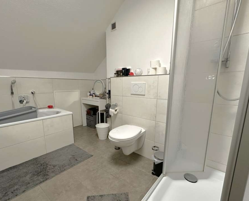 Badezimmer DG