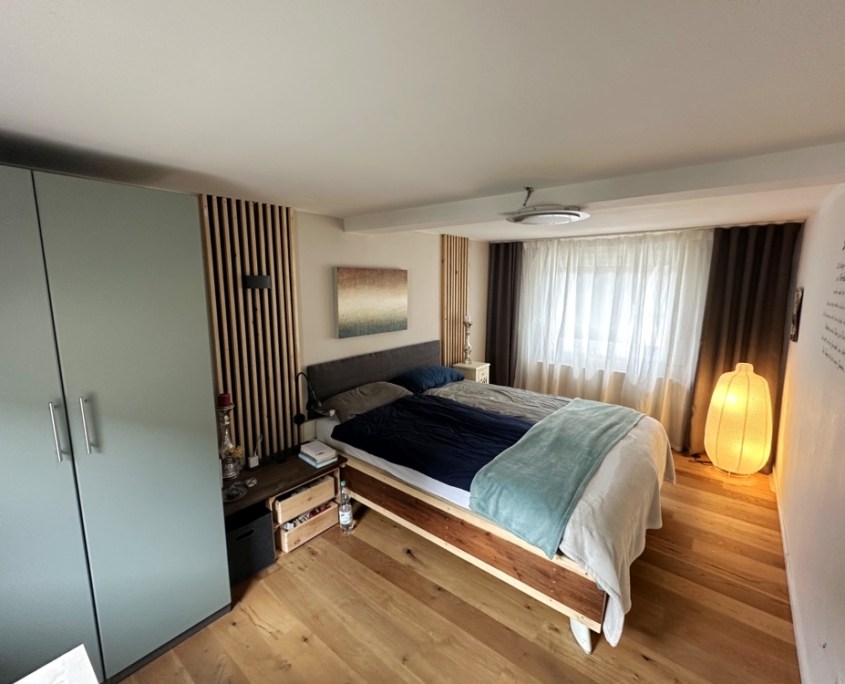 Schlafzimmer im OG.