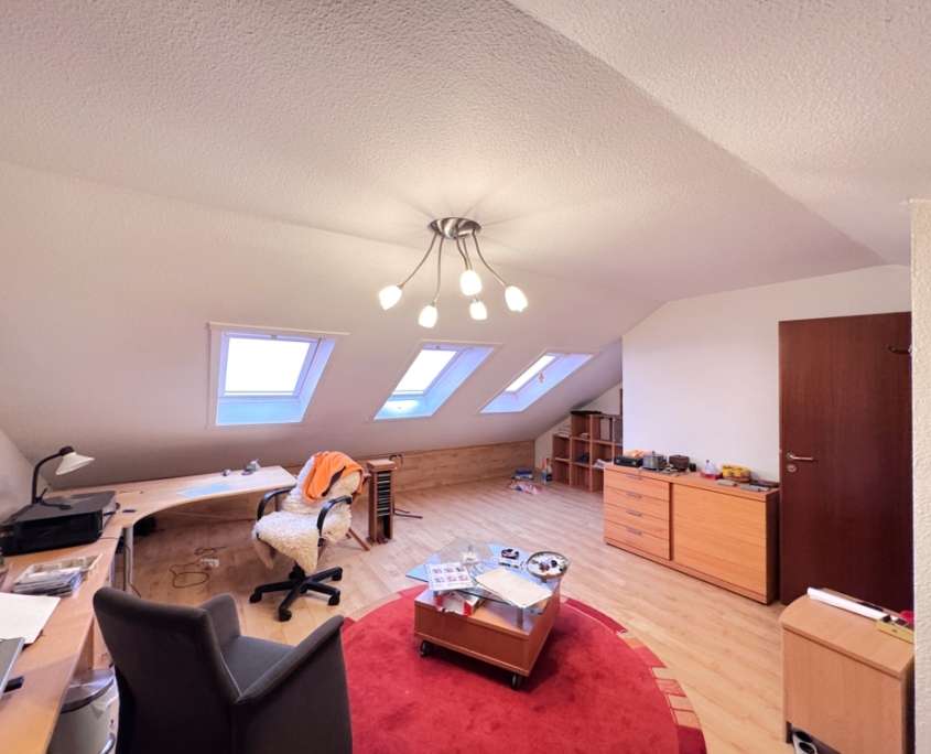 Schlafzimmer DG