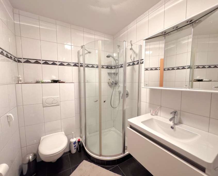 Badezimmer 1. UG